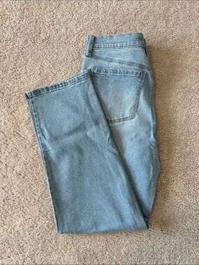 Gloria Vanderbilt Light Blue Women’s Straight-Leg High-Rise Jeans Size 6 NWT
